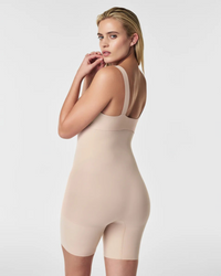 Spanx Seamless Power Sculpting High Waisted Mid-Thigh Short