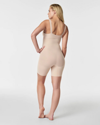 Spanx Seamless Power Sculpting High Waisted Mid-Thigh Short
