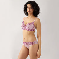 Wacoal Embrace Lace Underwire Bra