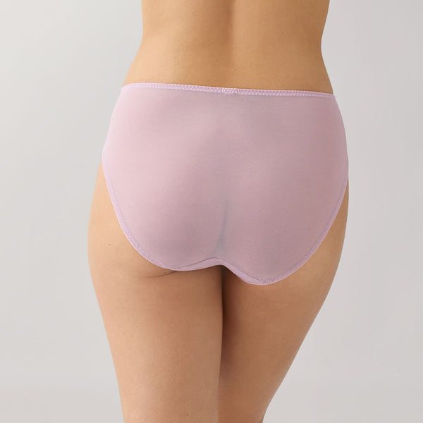 Wacoal Embrace Lace Hi Cut