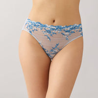 Wacoal Embrace Lace Hi Cut