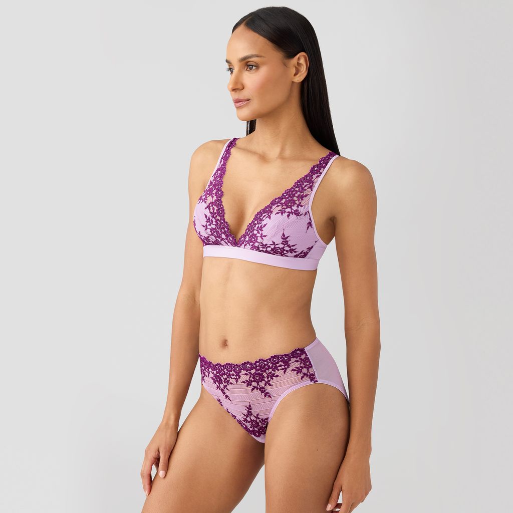 Wacoal Embrace Lace Wire Free Bralette