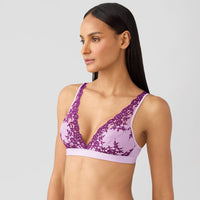 Wacoal Embrace Lace Wire Free Bralette