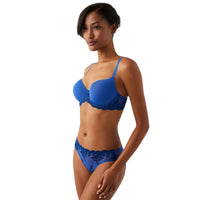 Wacoal Embrace Lace Contour Bra