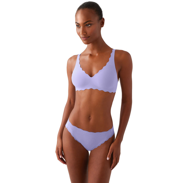 b.tempt'd b.wow'd Wire-Free Contour Bra