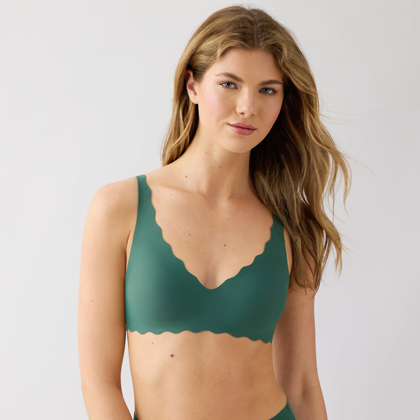 b.tempt'd b.wow'd Wire-Free Contour Bra