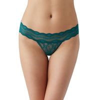 b.tempt'd Lace Kiss Thong