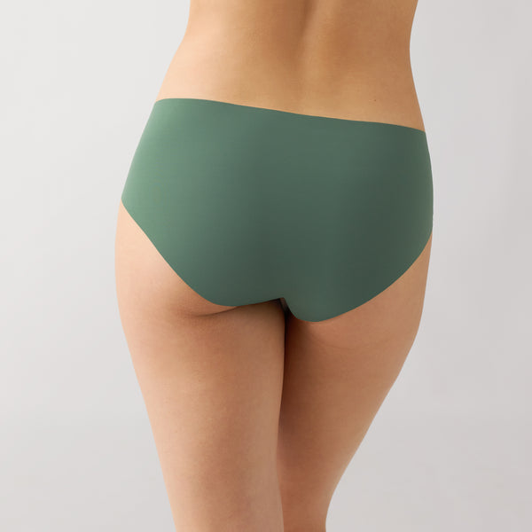 b.tempt'd b.bare Hipster