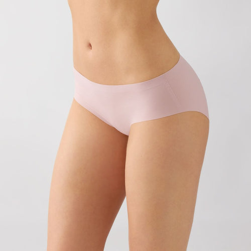 b.tempt'd b.wow'd Modern Hipster