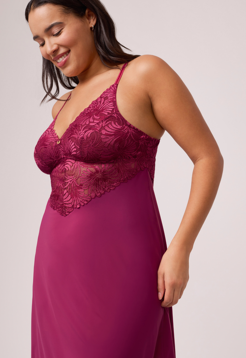 Montelle Vixen Chemise-Dark Cherry
