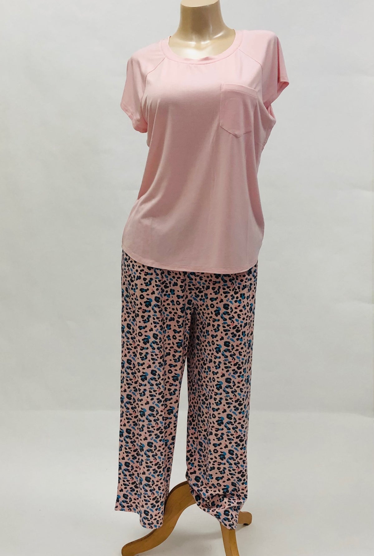 Cool Girl French Twist Capri