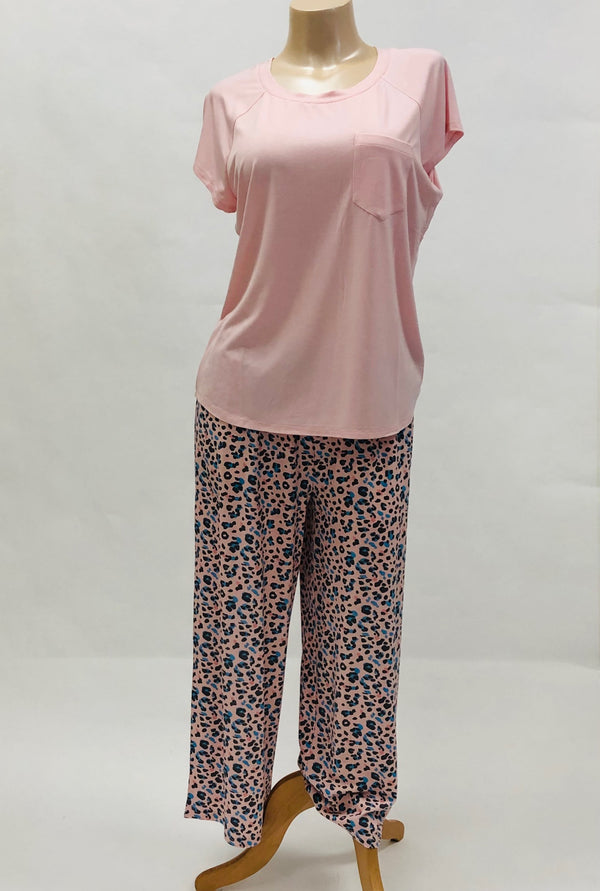 Cool Girl French Twist Capri