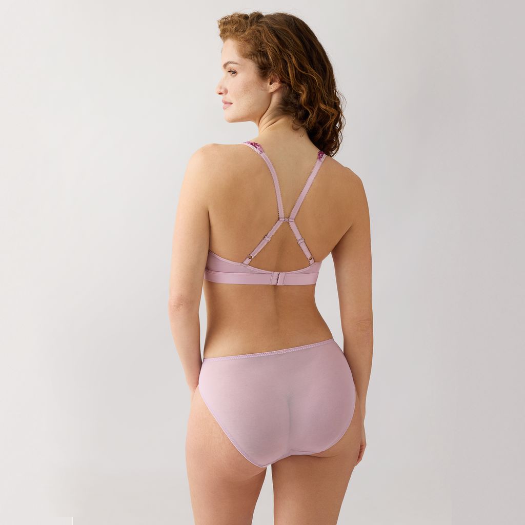 Wacoal Embrace Lace Wire Free Bralette