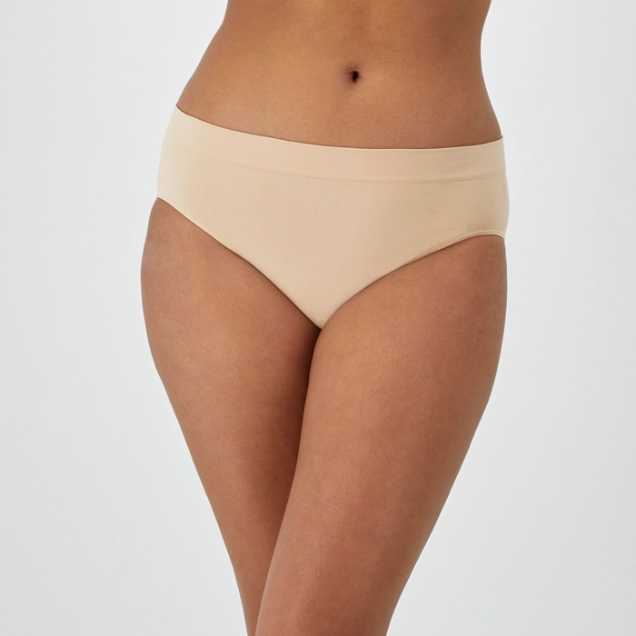 Bali One Smooth U All-Around Smoothing Hi-Cut Panty