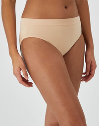 Bali One Smooth U All-Around Smoothing Hi-Cut Panty