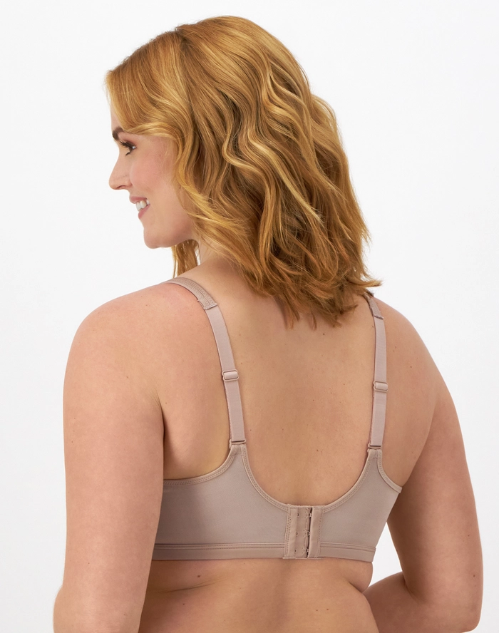 Bali One Smooth U Lightweight Lace Minimizer Bra