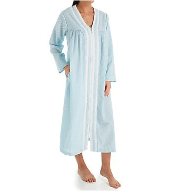 Kayanna Seersucker Zip Robe