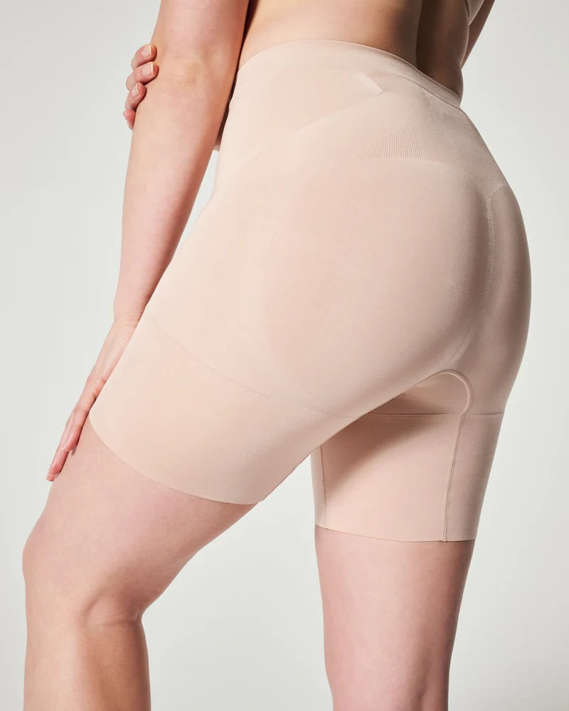 Spanx Sculpt Oncore Mid-Thigh Short