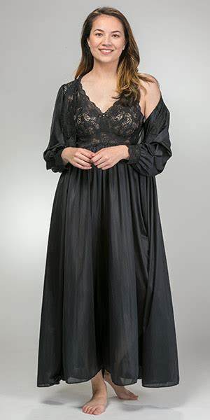 Shadowline Tulip Hem Lace Nightgown