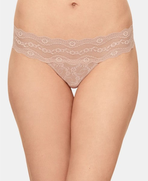 b.tempt'd Lace Kiss Thong